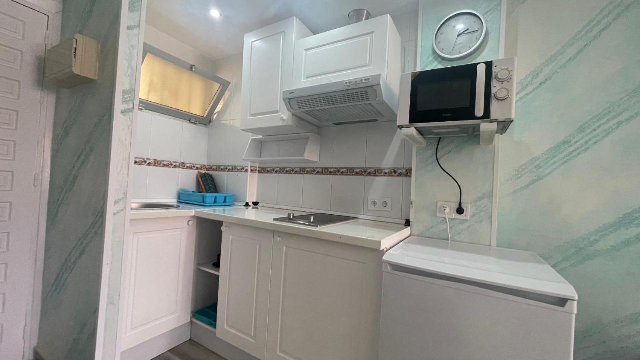 Estudio Jupiter Vista Al Mar เบนัลมาเดนา ภายนอก รูปภาพ